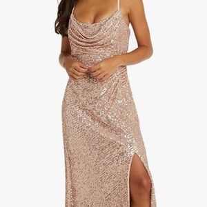 Gold Nightway Women’s long evening gown Size 14 New NWT